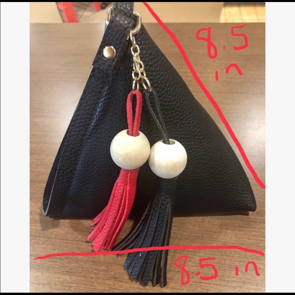 Red Pyramid Shaped Wristlet Mini Bag New - Picture 6 of 6